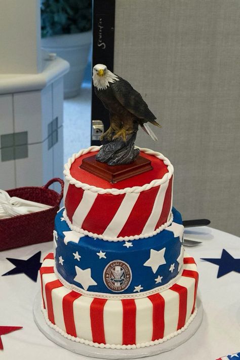 Ethan's Eagle Scout Court of Honor – cake Eagle Scout Cake, Eagle Ceremony, Eagle Scout Court Of Honor, Scout Logo, Boy Scouts Eagle, Army Cake, Eagle Scout Ceremony, Court Of Honor, Scouts Bsa