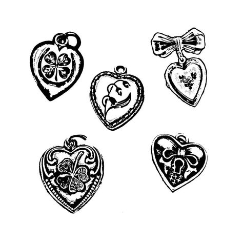 ༺ 𝓉𝒾𝓁𝓁𝒾𝑒 ༻ | locket flash 🍀♥️ DM to book for December ✪ ✪ ✪ ✪ ✪ ✪ ✪ ✪ #tattoo #tattoos #tattooartist #tattooflash #tatts #tattoosofinstagram #tattooed … | Instagram Traditional Locket Tattoo, Vintage Locket Tattoo, Locket Illustration, Vintage Flash Tattoo, December Tattoo, Locket Tattoos, Tarot Card Tattoo, La Tattoo, Tattoo Shading