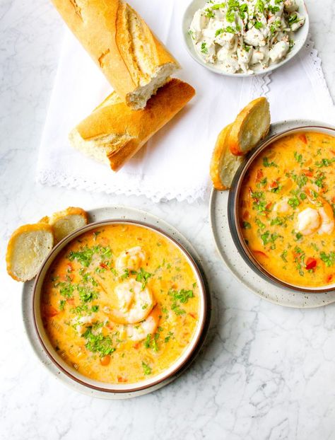 Slow-Cooker Shrimp & Crab Bisque Shrimp And Crab Bisque, Crab Bisque Recipe, Summer Slow Cooker Recipes, Crab Bisque, Honey Bbq Sauce, Bisque Recipe, Crisp Recipe, Cooking Salmon, Healthy Kitchen