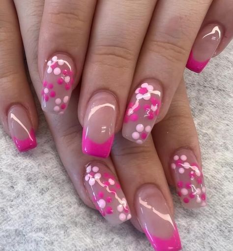 Obsessed with this hot pink French and floral accent nails 🌸💅🏻 Who is ready for summer?! #vacation #vacationnails #nailsofinstagram #nailsnailsnails @aimeebrushednailsalon French Nails Hot Pink, Dark Pink French Tip, Pink French Tip With Flowers, Floral French Nails, French Tip With Flowers, Jersey Nails, Pink French, Vacation Nails, South Jersey