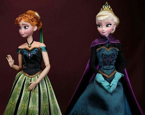 Elsa And Anna Dolls, Frozen Dolls, Frozen Toys, Anna Doll, Elsa Doll, Disney Cuties, Frozen Characters, Disney Princess Fan Art, Disney Princess Dolls