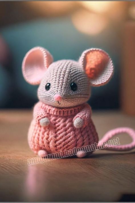 Amigurumi Chicken Free Pattern, Crocheted Mouse, Knitted Mouse, Hantverk Diy, Amigurumi Minta, Crocheted Patterns, Crochet Toys Free, Easy Crochet Animals, Fair Isles