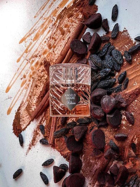 Famehooker ~ *Cognac*Cinnamon*Tonka Bean*Oak*Praline*Vanilla*Sandalwood*... (92930) Angels Share Kilian, Angels Share, By Kilian, Tonka Bean, Meat Jerky, Cognac, Cinnamon, Vanilla, Angel