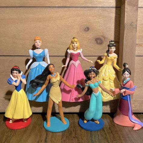 Disney Princess Small Figures lot 7 Disney Princess Figurines, 2000s Toys, Disney 90s, Disney Princess Toys, Princess Toys, Modern Toys, Nostalgic Toys, Small Figurines, Childhood Toys