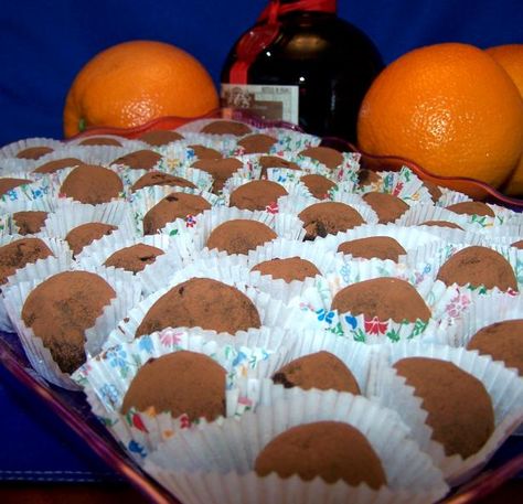 Grand Marnier Cranberry Truffles Cranberry Truffles, Chocolate Truffles Recipe, Ginger Chocolate, Jellied Cranberry Sauce, How To Temper Chocolate, Truffles Recipe, Candied Ginger, Truffle Recipe Chocolate, Ocean Spray