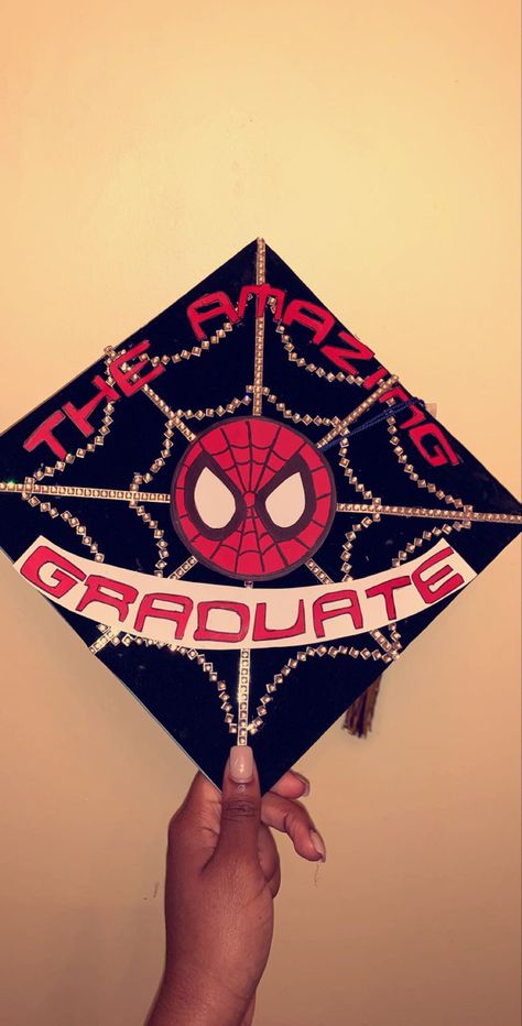 marvel spiderman grad cap Ghostface Graduation Cap, Spiderman Senior Parking Spot, Cap Decoration Graduation Spiderman, High School Graduation Cap Designs Ideas, Miles Morales Graduation Cap, Spider Man Cap Graduation, Horror Movie Graduation Cap, Spiderman Graduation Cap Ideas, The Weeknd Graduation Cap