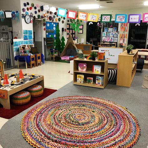 3k Classroom, Special Education Classroom Setup, Childcare Rooms, Prek Ideas, Home Day Care, Toddler Montessori, Reggio Inspired Classrooms, Classroom Goals, Reggio Classroom