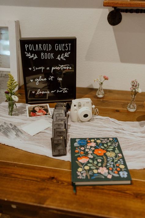 Polaroid Guest Book, Polaroid Pictures, Cute Wedding Ideas, Wedding Games, Wedding Book, Anniversary Parties, Wedding Guest Book, Guest Book, Getting Married