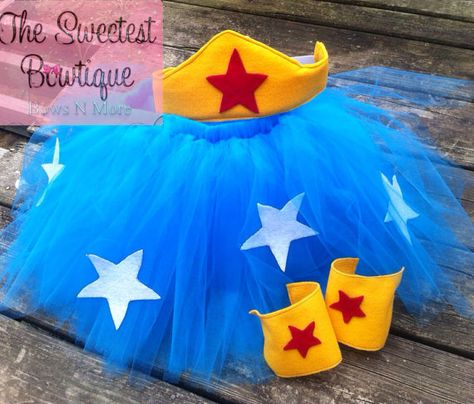 Tutu Birthday Party, Wonder Woman Party, Wonder Woman Birthday, Birthday Party Halloween, Halloween Infantil, Tutu Birthday, Birthday Tutu, Superhero Party, Party Halloween