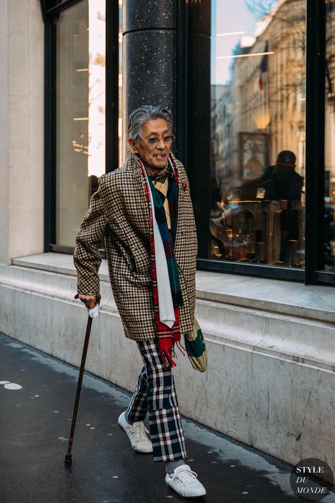 Takeji Hirakawa, Grandpa Aesthetic Outfit, Paris Streetwear, Grandpa Fashion, Grandpa Outfit, Eclectic Closet, Fashion Sketches Men, 2020 Street Style, Cosy Outfit