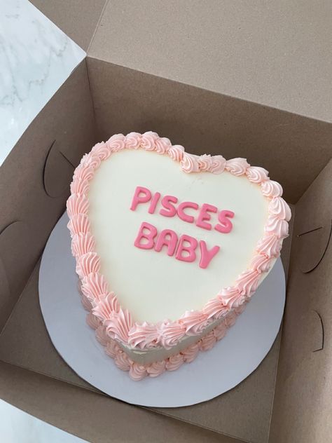 #birthday #birthdaycake #trending #pisces Ombre Ruffle Cake, Cakes Funny, Cakes Creative, 25th Birthday Cakes, Crazy Cake, Candy Birthday Cakes, 21st Bday Ideas, 13 Birthday Cake, Pisces Birthday