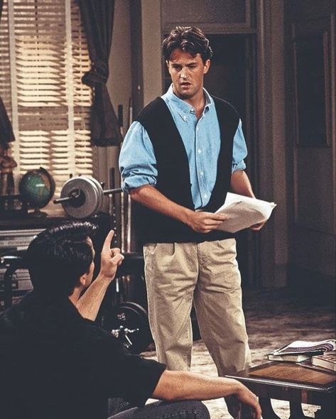 Chandler Bing, Preppy Look, A Style, Style Icon, A Man