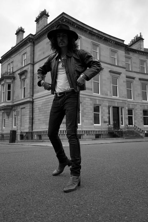 70's fashion, leather jacket, men in hats, fedora hats, fedora, john varvatos, rock n roll style, rock n roll fashion, men with long hair, rock star looks, rocker outfits, cuban heels Men In Fedora Hats, Outfits With Fedora Hats, Outfit With Fedora, Men In Hats, Rock N Roll Fashion, Rocker Outfits, Fedora Outfit, Hat Fashion Men, Fedora Hat Style