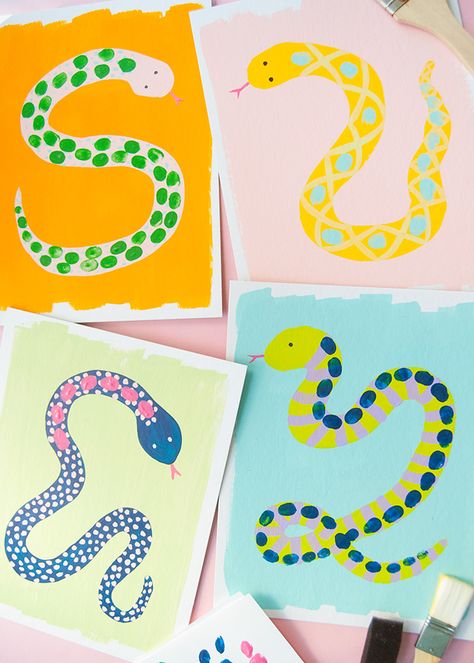 Snake Fingerprint Art | Handmade Charlotte Snake Diy Craft, Aunt Duties, Snake Crafts, Happy Crafts, Snake Illustration, Fingerprint Art, Crafts And Activities For Kids, Montessori Art, Handmade Charlotte