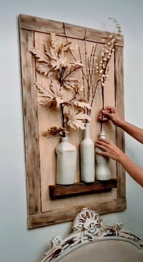 Woodworking Ideas Diy Wall Art Decor, Craft Room Decor, Glass Bottle Crafts, Diy Crafts Room Decor, Diy Crafts For Home Decor, Woodworking Ideas, Painted Stones, Diy Home Crafts, Bottle Art