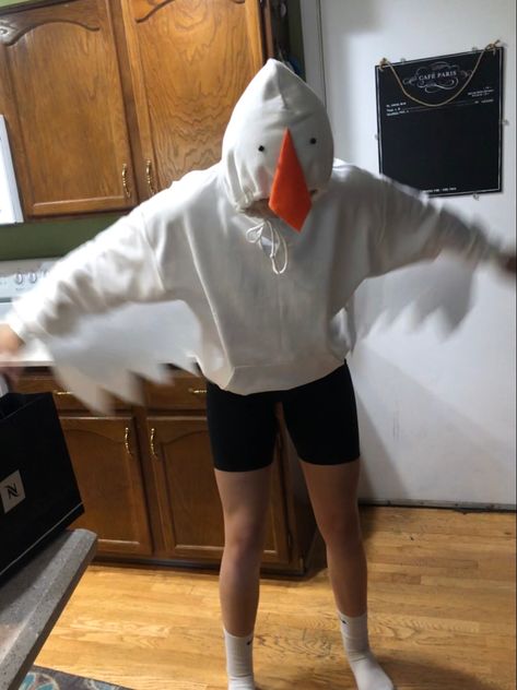 Silly Goose Costume, Diy Goose Costume, Goose Costume Diy, Untitled Goose Game Wallpaper, Goose Costume, Duck Costume, Cinderella 3, Dino Mask, Duck Costumes