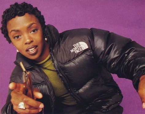 WAY OUT on Instagram: “Lauryn Hill, 1996 📸⁣ ⁣ #TheNorthFace #Nuptse” Lauryn Hill 90s, Black Puffer Outfit, North Face Puffer Jacket Outfit, Ms Lauryn Hill, Lauren Hill, Puffer Outfit, Short Dreadlocks Styles, The North Face Puffer, Puffer Jacket Style