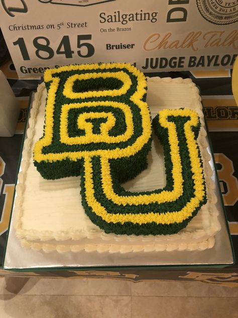 Baylor Grad Party, Baylor Graduation Party, Baylor Graduation, Grad Party Centerpieces, Graduation Party Planning, Baylor University, Dream College, Baylor Bear, Graduation Cakes