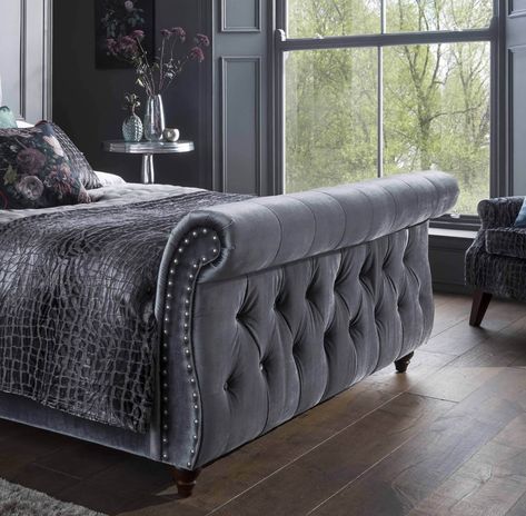 The Flintshire Furniture Montana Titanium Fabric Sleigh Bed is a modern piece that blends luxury, comfort, and timeless design. Sleigh beds, known for their Grey Sleigh Bed Bedroom Ideas, Sleigh Bed Bedroom Ideas, Grey Sleigh Bed, Fabric Sleigh Bed, Bed Bedroom Ideas, King Bed Headboard, High Sleeper Bed, Mid Sleeper Bed, Theme Beds