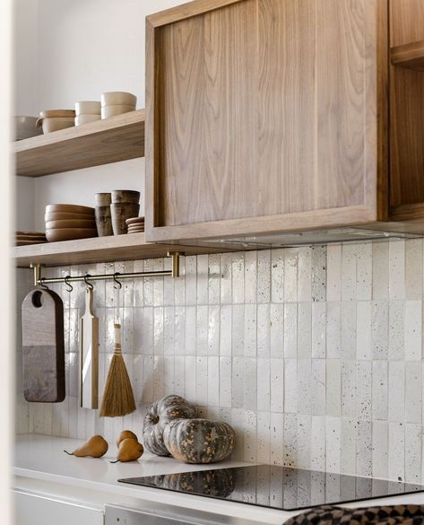 Kitchen Room Design, Kitchen Inspiration Design, Kitchen Tile, Kitchen Redo, American Walnut, Brass Accents, Kitchen Tiles, The Palm, Kitchen Style