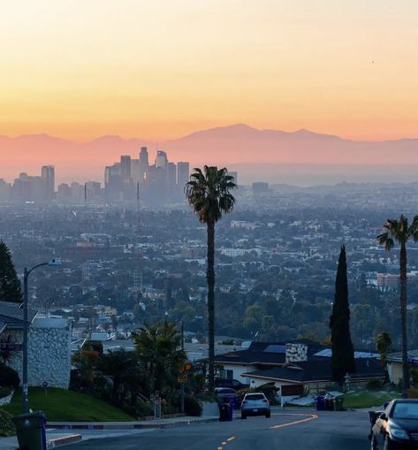 California Wallpaper, Los Angeles Aesthetic, Nostalgic Pictures, Venice California, Cali Life, Los Angeles Travel, California Sunset, City Of Angels, California Dreamin'