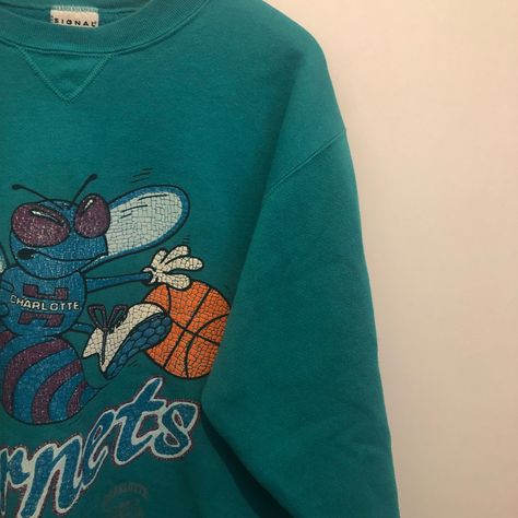 Vintange NBA Crewneck Sweatshirt. Charlotte Hornets. Ball. NBA Vintage Nba Sweatshirt, Nba Sweatshirt, Vintage Nba, Charlotte Hornets, Hornet, Crewneck Sweatshirt, Nba, Crew Neck Sweatshirt, Graphic Sweatshirt