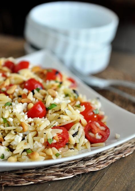 Recipe: Orzo Pasta Salad with Tomato, Basil and Feta - The Yarn by The Free Range Butcher Salad Recipes Healthy Lunch, Salad With Tomatoes, Orzo Pasta Salad, White Dish, Orzo Salad, Vegan Salad Recipes, Orzo Pasta, White Dishes, Healthy Meals For Two