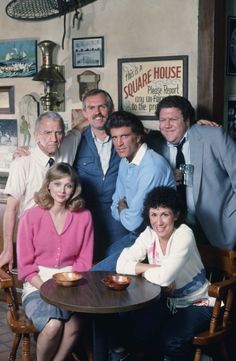 Shelley Long, George Wendt, Cheers Tv Show, Cheers Tv, Ted Danson, Sun Color, Classic Television, Hero Movie, Long John