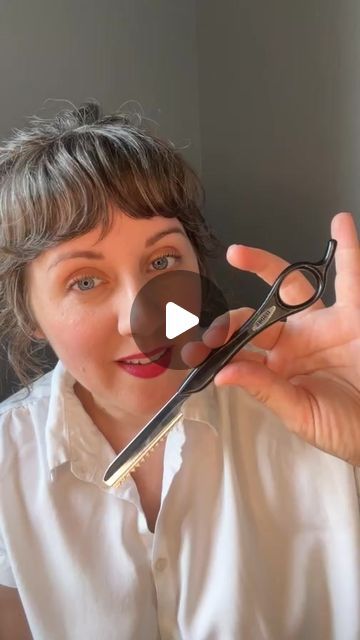 Rebecca—shag enthusiast on Instagram: "Cut your bangs with me!!

You’ll need: feather guarded razor, comb, clips, water bottle, good light and mirror. 

Since I have clients in several states now and sadly can’t always see them for bang trims, I wanted to encourage them to DIY! It’s empowering and keeps you looking great between cuts. 💗 hope this helps! Please let me know how it goes or if you have questions!

#greenvillerazorcut #greenvillehairstylist #greenvillehair #greenvillebangs" Diy Bangs Haircut, Razor Cut Bangs, Cut Bangs Diy, Cut Bangs Tutorial, Bangs Tutorial, Victorian Hairstyles, How To Cut Bangs, Diy Haircut, Hair Starting