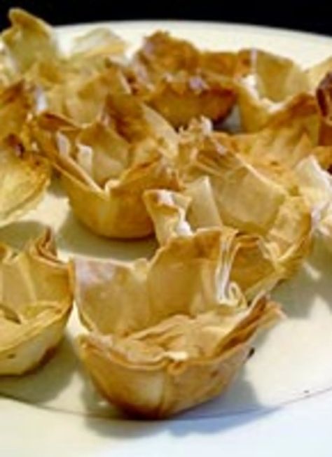 Whipped Blue Cheese, Appetizers Savory, Philo Dough, Phyllo Dough Recipes, Phyllo Recipes, Party Tricks, Phyllo Cups, Dessert Party, Tart Shells