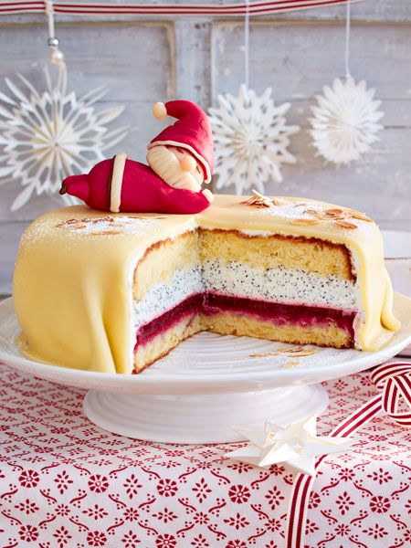 Zu dem Tortenrezept findet ihr hier, wie ihr dieses süßen Nikolaus ganz einfach nachmacht. #weihnachten #nikolaus #backen #weihnachtstorte Marzipan Cake, Healthy Recipes Easy Snacks, Naked Cakes, Cake Games, Spice Cupcakes, Cinnamon Cream Cheese Frosting, Easy Smoothie Recipes, Perfect Pies, Pumpkin Cupcakes