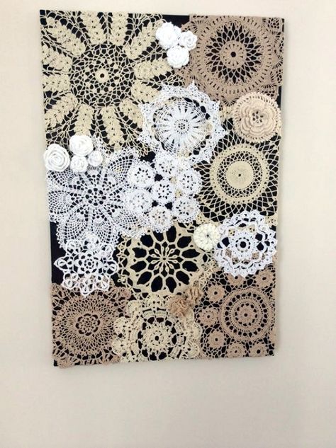 Whether it is a crocheted doily or a lace or paper doily, you can create some amazing home decor items with this Creative Doily Craft Ideas For You. Framed Doilies, Art Au Crochet, Doily Art, Doilies Crafts, Lace Crafts, Paper Doilies, Diy Bricolage, Creation Deco, Diy Decor Crafts