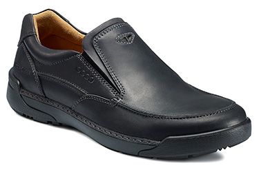 Dason Slip On by ECCO in black is perfect for casual work days! Ecco Shoes Mens, Black School Shoes, Medical Shoes, Mens Sandals Fashion, Slippers Boots, Trending Womens Shoes, Mens Loafers, Gentleman Shoes, Sandals For Men