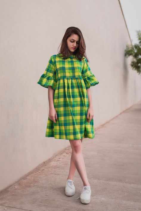 Check Frocks For Women, Check Frock Designs, Check Frock, Madras Checks, Frock Models, Cultural Dress, Kurti Styles, Frock For Women, Fashion Gowns