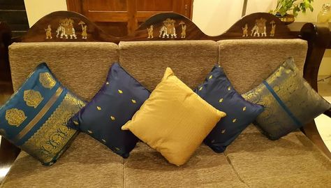 Saree Cushion Covers, Entrance Decoration Ideas, Marriage Saree, Saree Reuse, Bed Cover Design, Interior House Design, Banarasi Suit, Entrance Decoration, Silk Cushions Covers