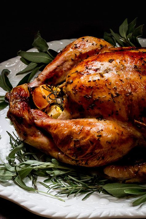 Easter Sunday Recipes, Roast Turkey Recipes, Herb Roasted Chicken, Turkey Recipes Thanksgiving, Turkey Recipe, Herbs De Provence, Dry Rub, Lemon Butter, Herb Butter