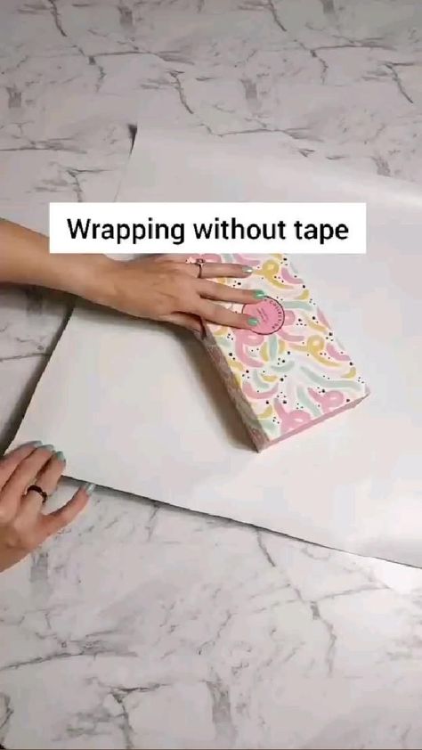 How To Wrap A Present Without Tape Paper, Wrapping Without Tape Gifts, Random Diys, Gift Wrapping Techniques, Creative Gift Wraps, Gifts Wrapping, Gift Wrapping Inspiration, Gifts Wrapping Diy, Simple Gift Wrapping