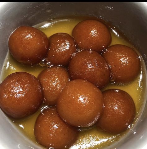 Gulab Jaman, I Am Hungry, Gulab Jamun, Phone Background Patterns, Indian Recipe, Indian Sweets, Girly Shoes, Manifestation Board, Gold Earrings Designs