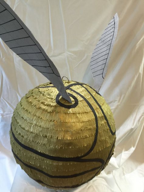 Golden Snitch Pinata - Large Best Party Games, Harry Potter Themed Party, Harry Potter Party Games, Hogwarts Party, Cumpleaños Harry Potter, Harry Potter Golden Snitch, Harry Potter Bday, Harry Potter Theme Party, Festa Harry Potter