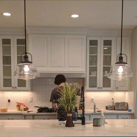 (paid link) Pendant Lights Over Kitchen Island to Inspire Your Renovation Kitchen Pendant Lights Over Island, Pendant Lights Over Island, Pendant Lights Over Kitchen Island, Kitchen Pendant Lights, Pendant Lights Kitchen, Lights Over Kitchen Island, Kitchen Windows, Farmhouse Kitchen Lighting, Lights Kitchen