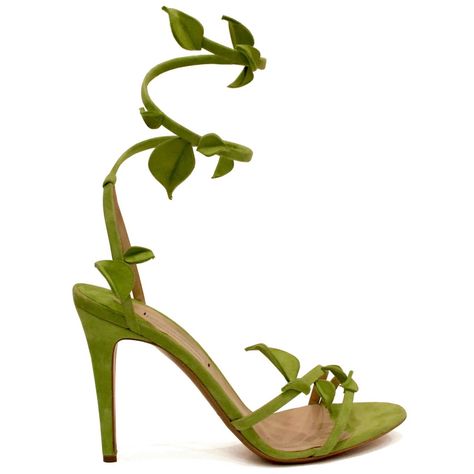 ♏︎ on Twitter: "vine leaf shoes by nicholas kirkwood… " Ivy Costume, Nicholas Kirkwood Shoes, Poison Ivy Cosplay, Hak Tinggi, Poison Ivy Costumes, Nicholas Kirkwood, Victoria Secret Fashion, Victoria Secret Fashion Show, Poison Ivy