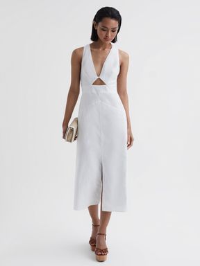 Designer Linen Dress, V Cut Dress, Linen Slip Dress, Vacation Fashion, Cotton Linen Dresses, Beautiful Dresses For Women, Linen Midi Dress, Boutique Fashion, Dress Inspiration