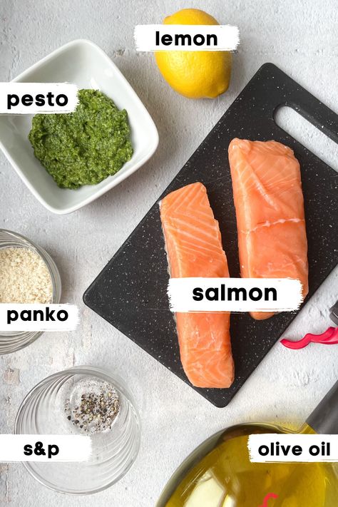 Lemon Pesto Salmon, Pesto Salmon Recipes, Best Ever Salmon Recipe, Pesto Crusted Salmon, Salmon Panko, Pesto Salmon Recipe, Salmon Pesto, Breaded Salmon, Herb Crusted Salmon