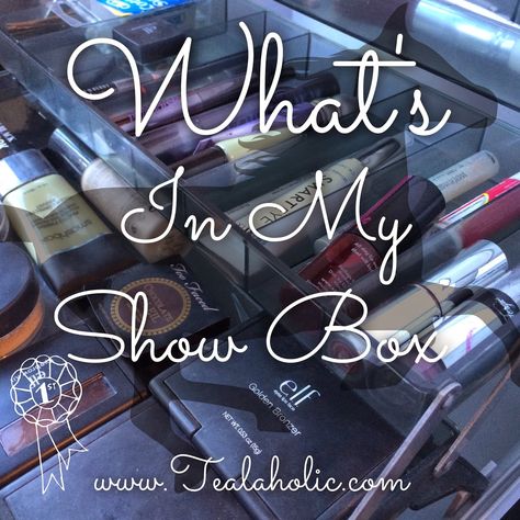 Tealaholic: What's in my Show Box? Saddleseat Riding, Horse Show Mom, Barrel Racing Saddles, Horse Washing, Show Makeup, Horse Info, Horse Show Clothes, Barrel Racing Horses, Show Horse