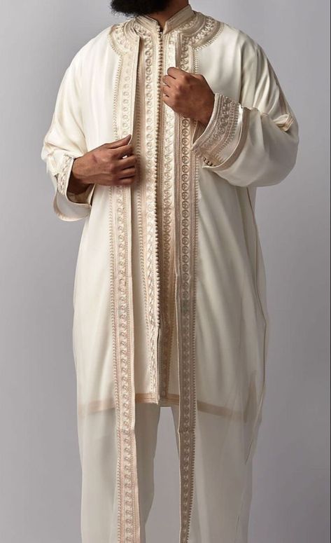 Men’s Nikkah Outfit, Moroccan Jabador For Men, Wedding Thobe Men, Moroccan Traditional Clothing Men, Traditional Arabic Clothing Men, Arabic Men Dress, Egyptian Clothing Men, Fashion In France, Arab Clothes