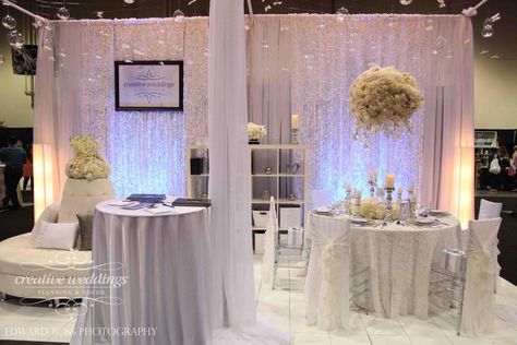 Wedding Vendors Booth, Expo Booth Design, Wedding Expo Booth, Wedding Show Booth, Bridal Show Booths, Show Booth Design, Event Planning Decorations, Wedding Planner Business, Wedding Fayre