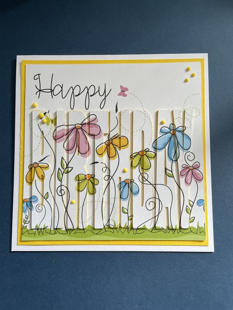 Eclipse card Eclipse Cards Technique Tutorial, Eclipse Cards Tutorial, Eclipse Cards Ideas, Eclipse Cards, Card Folds, Card Tutorial, Cricut Tutorials, Flower Cards, Greeting Cards Handmade