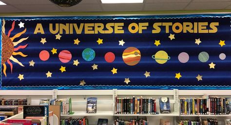 Outer Space Reading Corner, Space Theme Elementary Classroom, Universe Theme Classroom Decoration, Universe Classroom Theme, Space School Theme Ideas, Space Library Display, Space Theme Library, Out Of This World Classroom Theme, Outer Space Bulletin Board Ideas