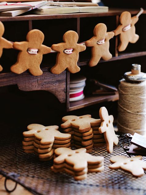 Donna Hay Recipes, Holiday Hack, Christmas Hacks, Homemade Holiday, Gingerbread Men, Noel Christmas, Christmas Gingerbread, Homemade Christmas, Christmas Joy