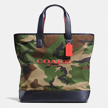 COACH F71758 - MERCER TOTE IN PRINTED NYLON - CLASSIC CAMO | COACH MEN Navy Tote Bag, Coach Tote Bags, Favorite Handbags, Orange Bag, Hanging Bag, Best Bags, Fabric Bags, Bags Designer Fashion, Goodie Bags